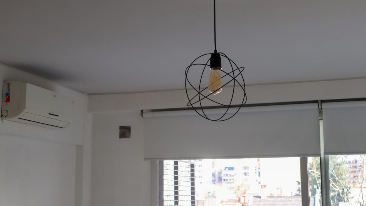 Lugar Ideal Con Pileta , Mucha Vida Alrededor Apartamento Buenos Aires Exterior foto